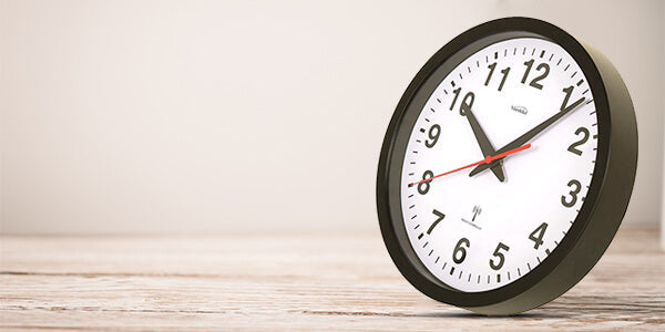 Radio controlled analogue wall clocks UK